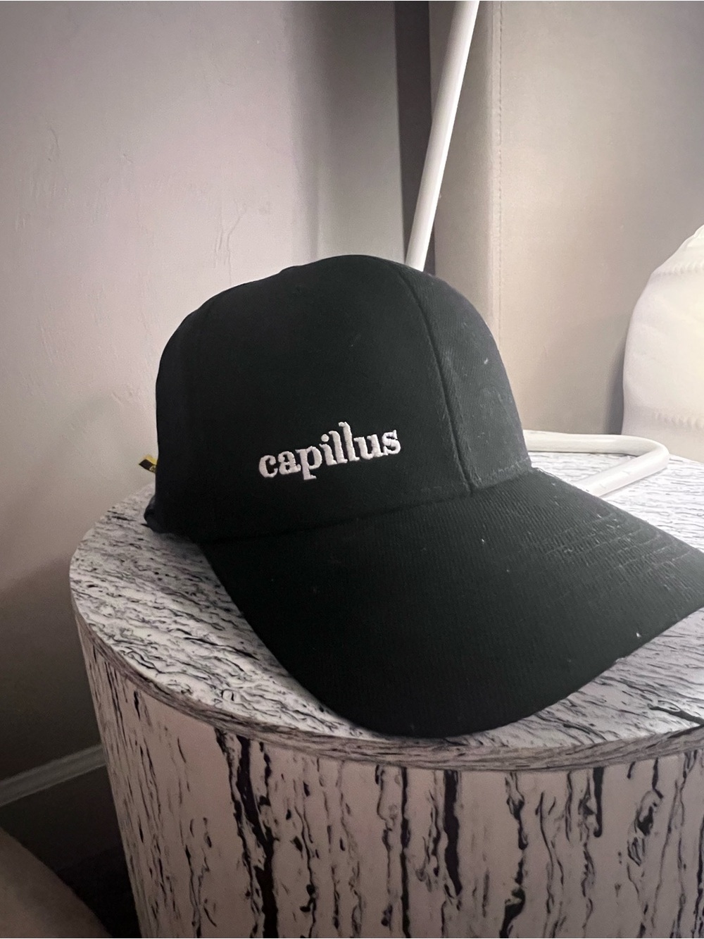 Capillus PRO 272 Laser Hair Growth Cap - 272
Lasers - Charger & Battery Included